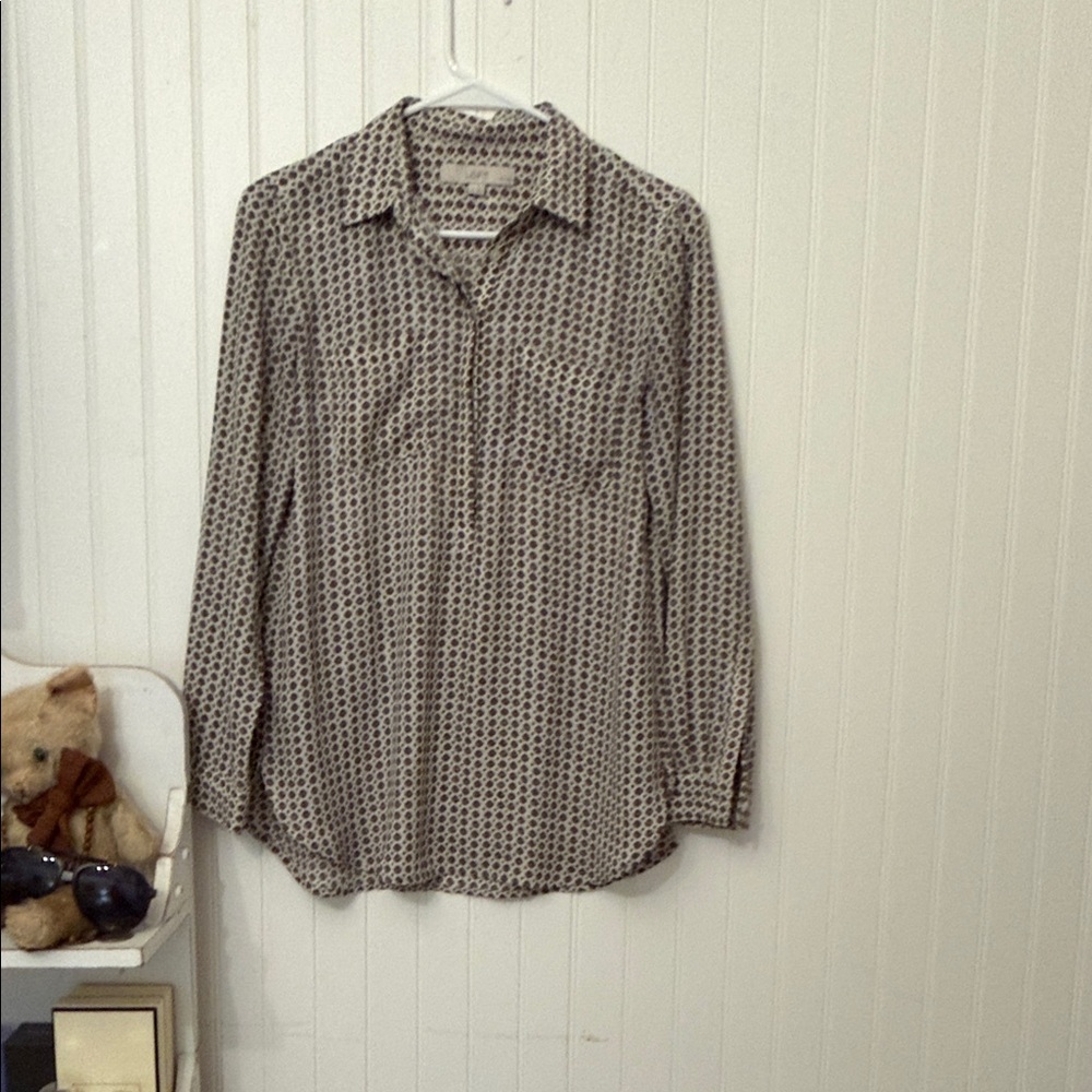 SP LOFT Beige and Brown with Black Geometric Button-Down Shirt